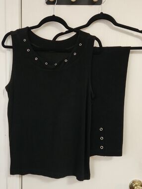 Black Eyelet Detail Sleeveless Tank & Cropped Pants Set